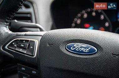 Внедорожник / Кроссовер Ford Escape 2018 в Хмельницком