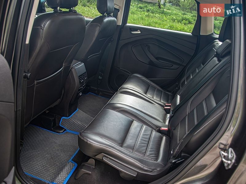 Внедорожник / Кроссовер Ford Escape 2018 в Хмельницком