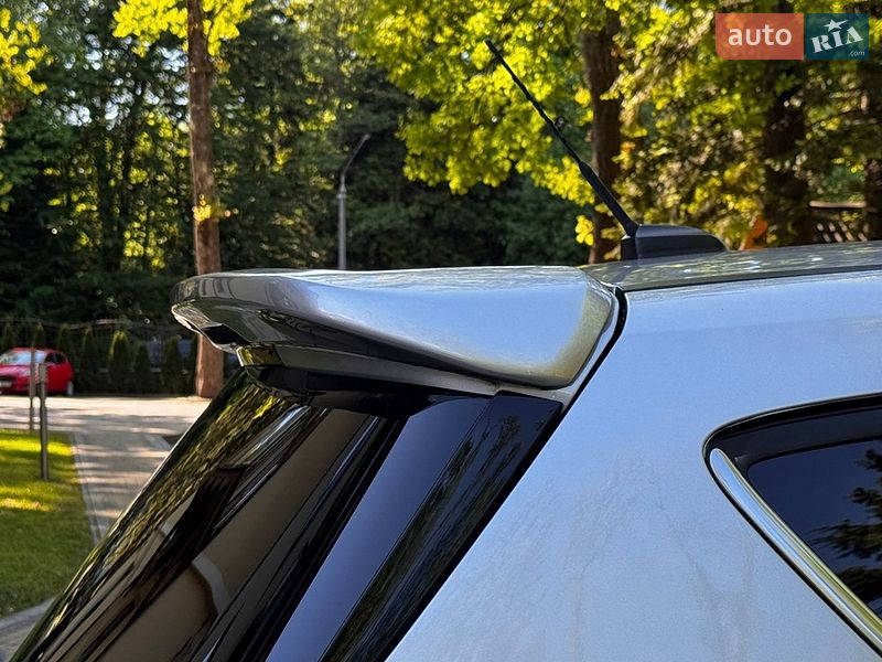 Позашляховик / Кросовер Ford Escape 2015 в Дрогобичі