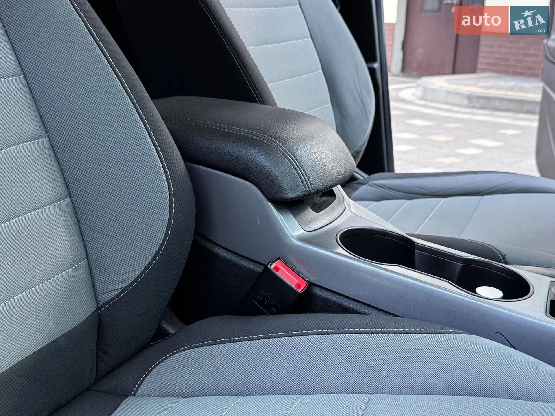 2015 Ford Escape - мініатюра 111