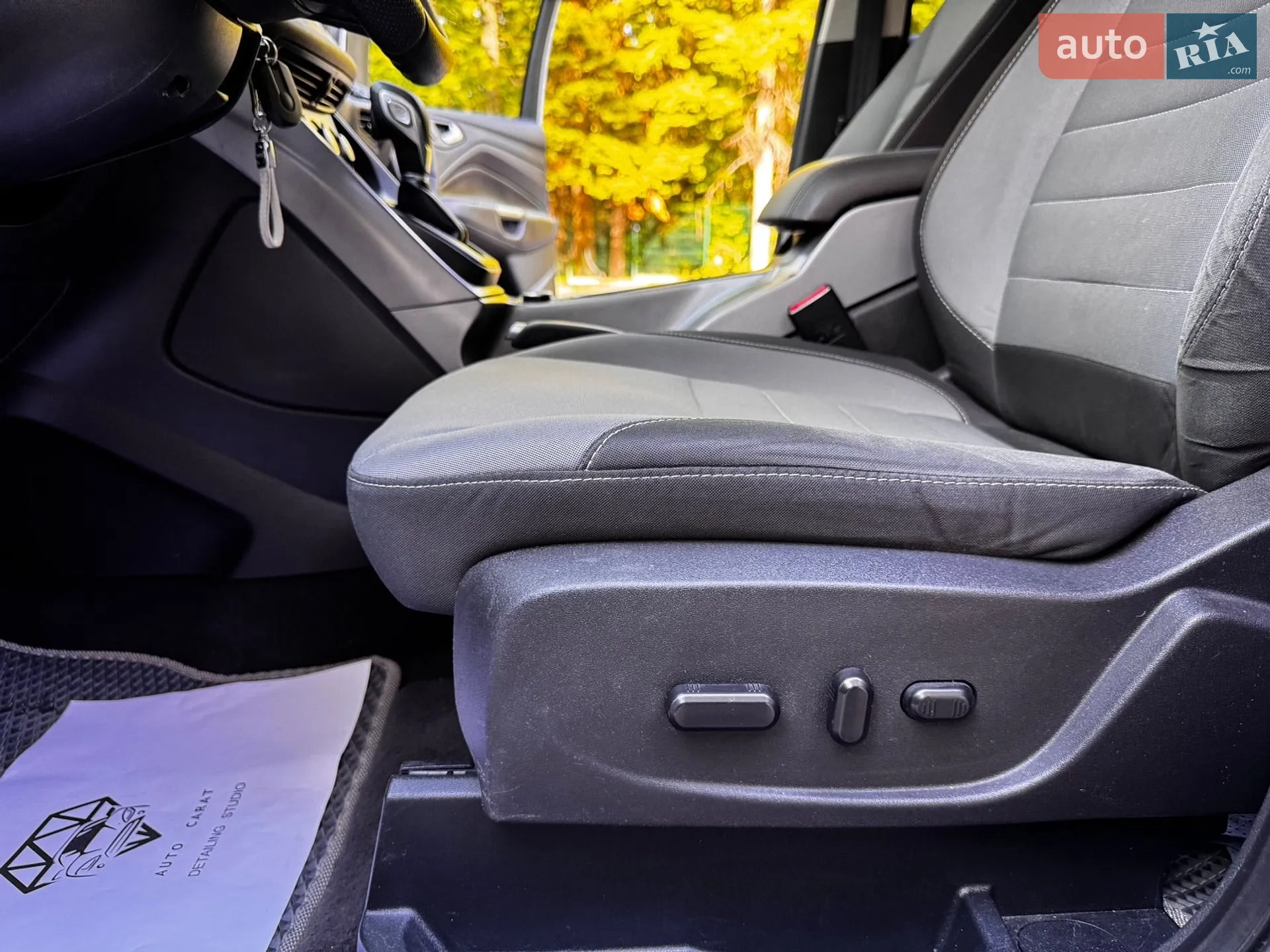 2015 Ford Escape - мініатюра 132