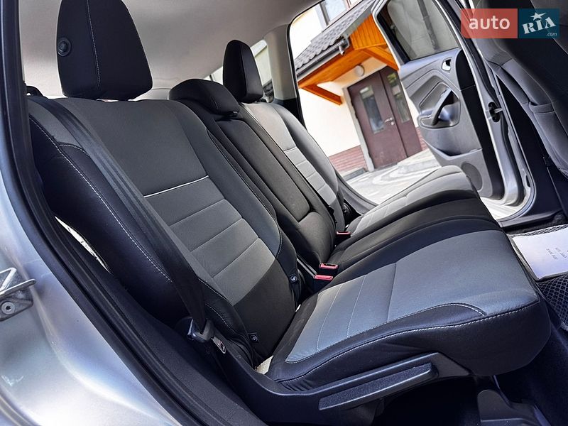 Позашляховик / Кросовер Ford Escape 2015 в Дрогобичі