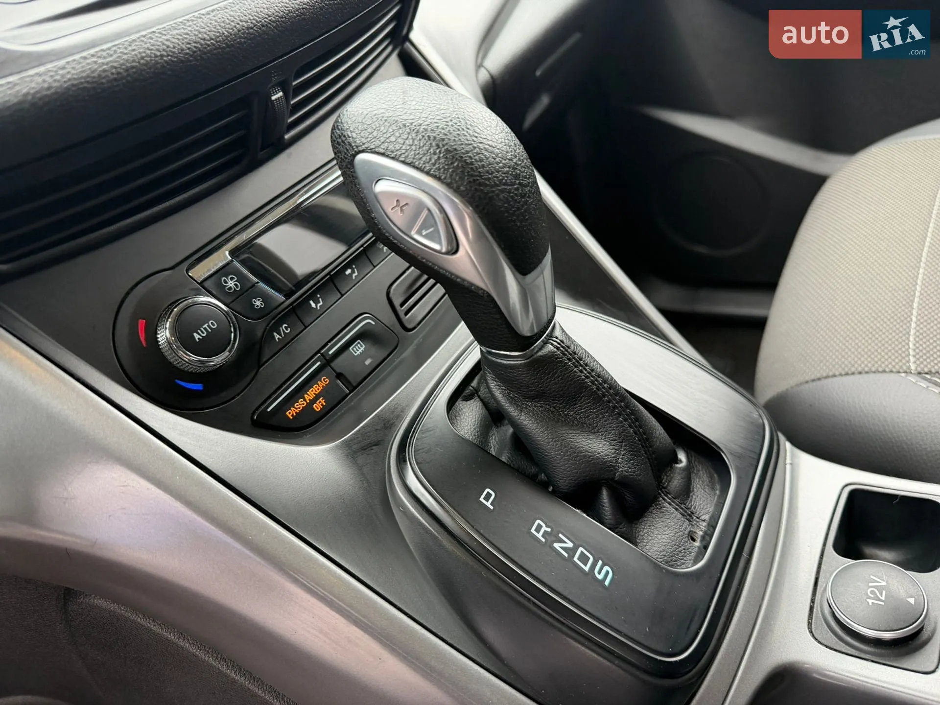 2015 Ford Escape - мініатюра 20