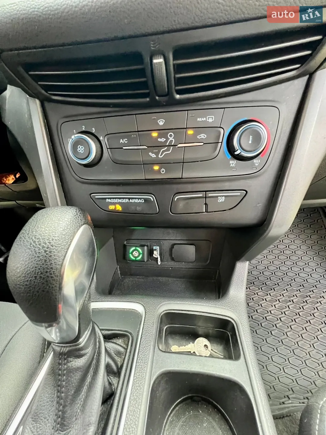 2017 Ford Escape - мініатюра 17