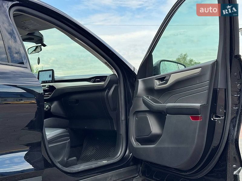 Позашляховик / Кросовер Ford Escape 2022 в Рівному фото 53 Позашляховик / Кросовер Ford Escape 2022 в Рівному