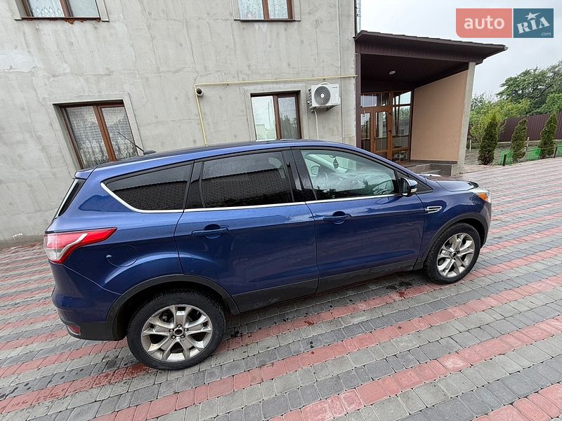 Внедорожник / Кроссовер Ford Escape 2013 в Черкассах