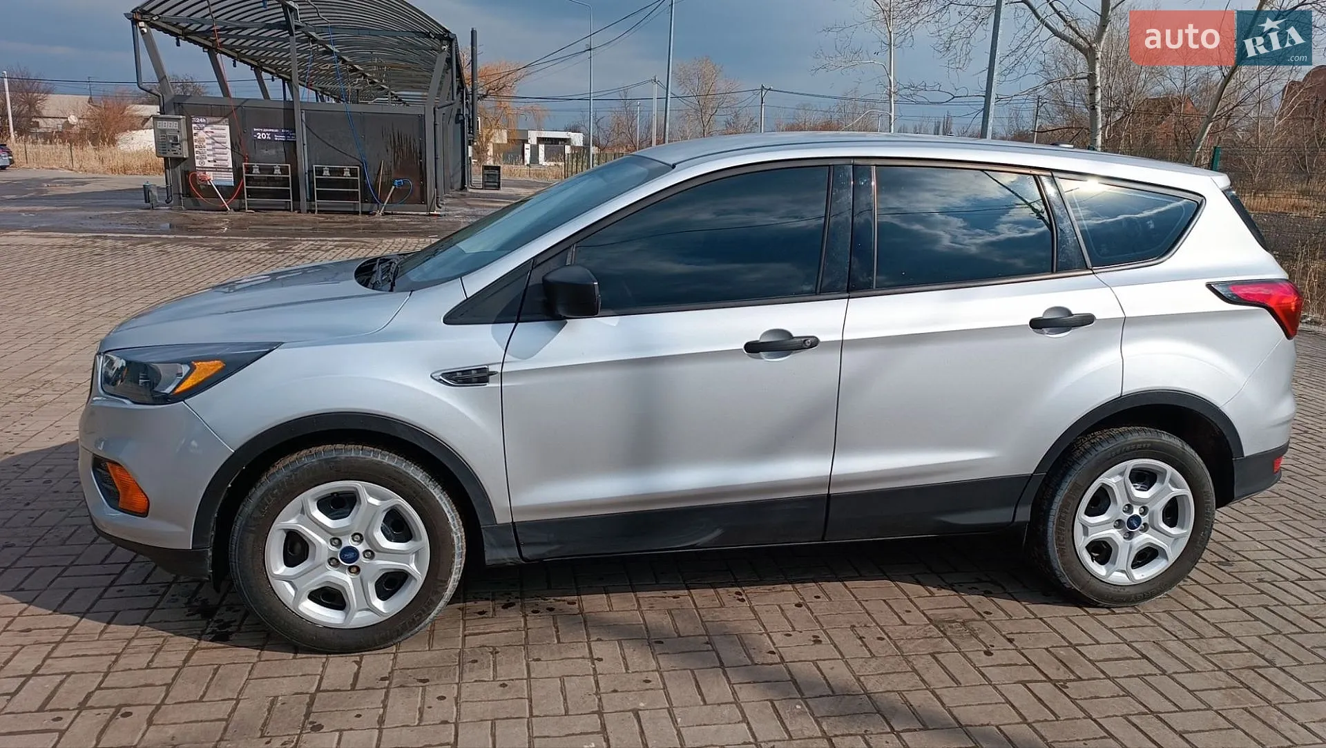 2019 Ford Escape - мініатюра 2