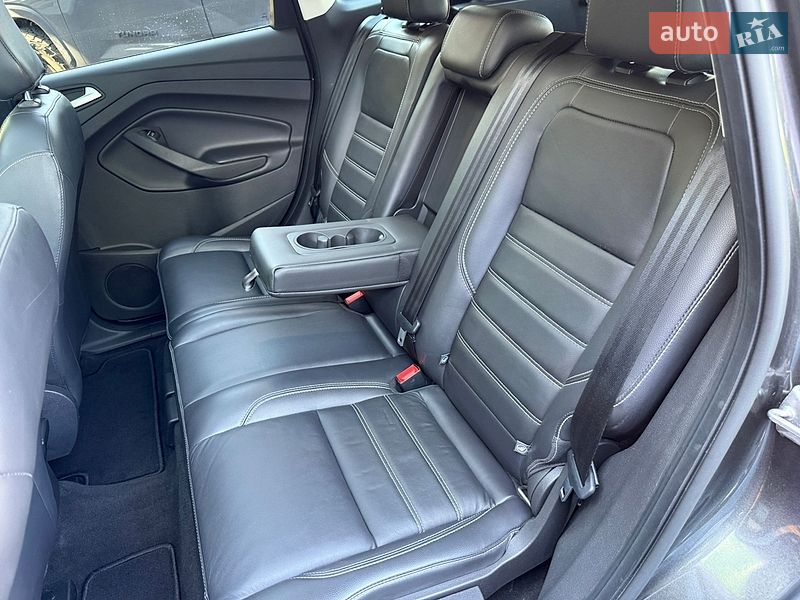 Внедорожник / Кроссовер Ford Escape 2019 в Сумах