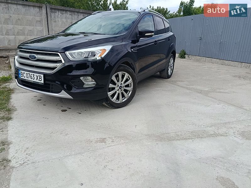 Позашляховик / Кросовер Ford Escape 2016 в Львові