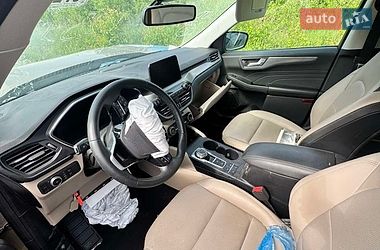 Позашляховик / Кросовер Ford Escape 2021 в Львові