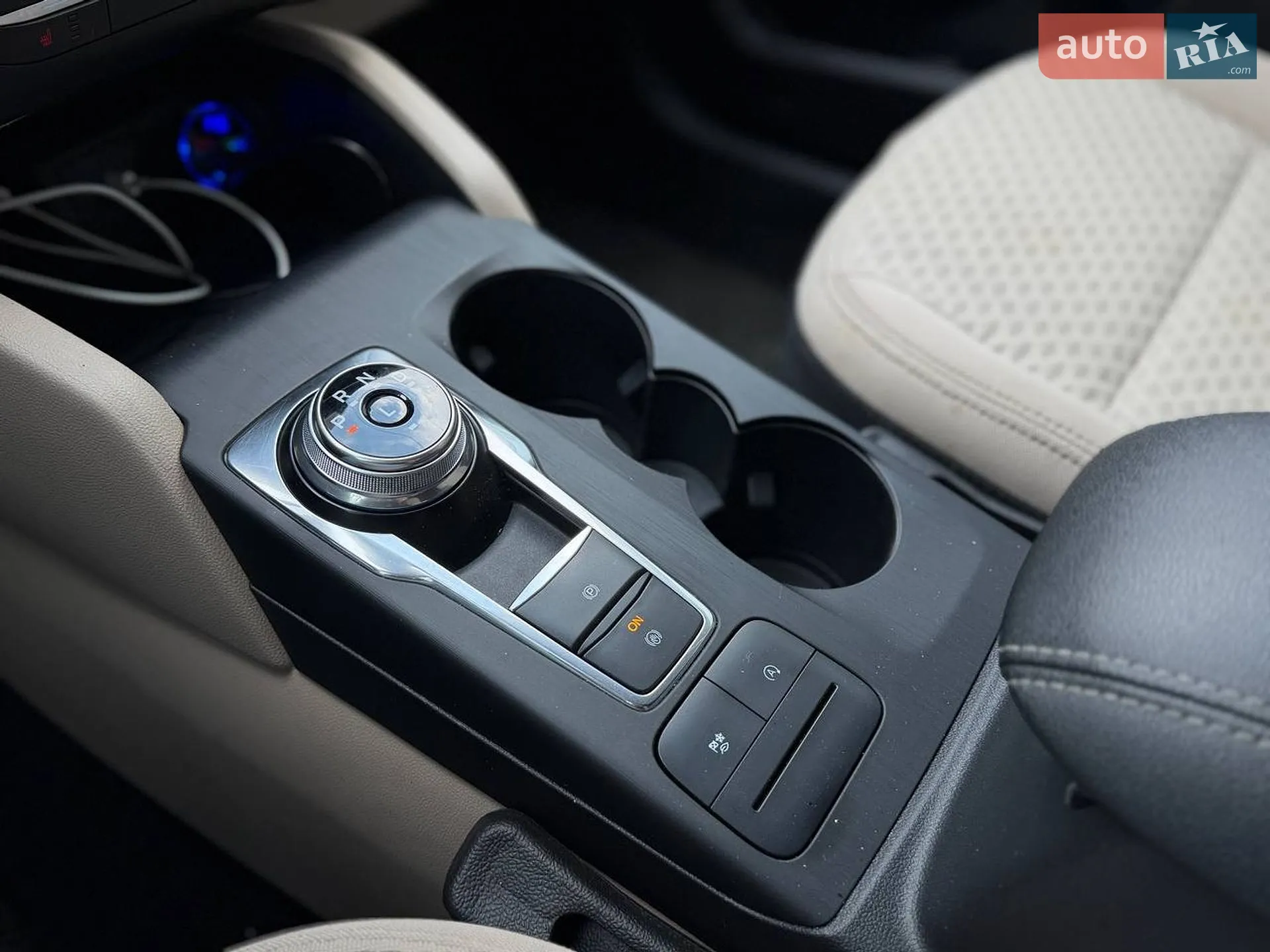 2019 Ford Escape - мініатюра 18