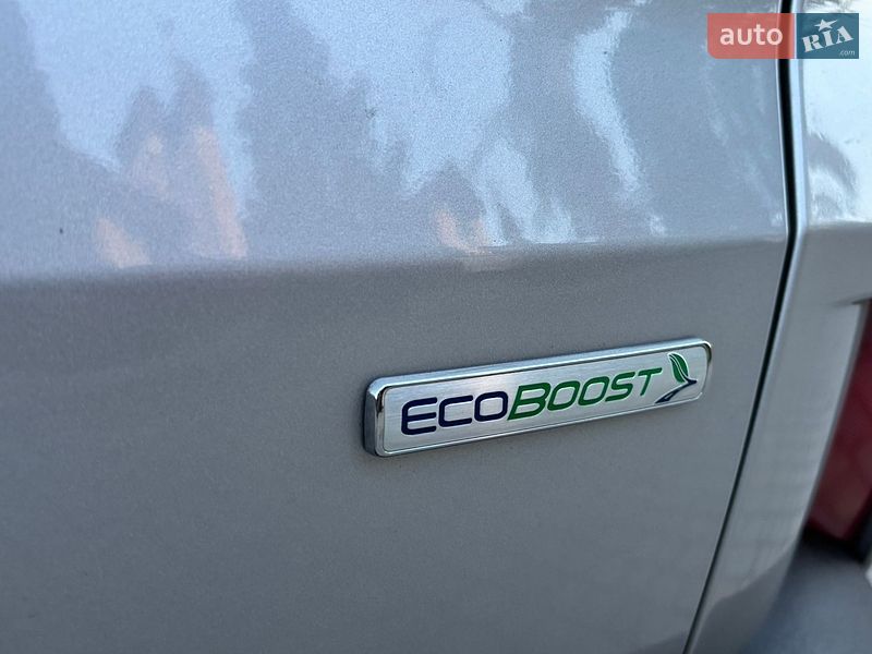 Позашляховик / Кросовер Ford Escape 2020 в Львові