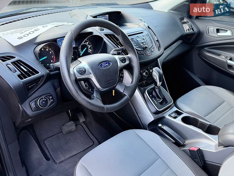 Внедорожник / Кроссовер Ford Escape 2013 в Полтаве