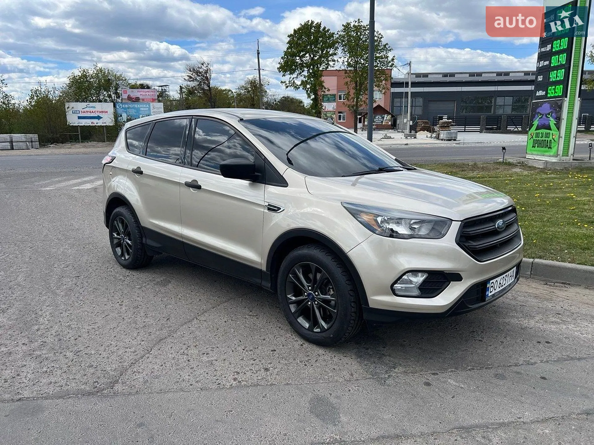 2017 Ford Escape - мініатюра 2