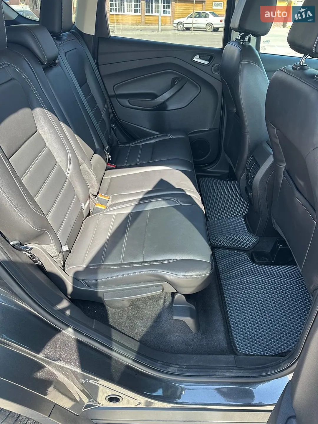 2017 Ford Escape - мініатюра 16