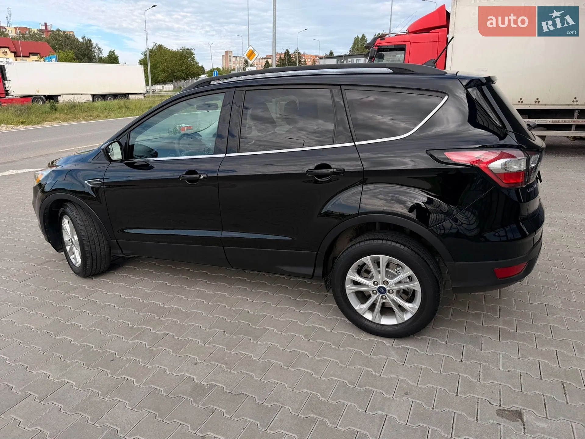 2017 Ford Escape - мініатюра 7