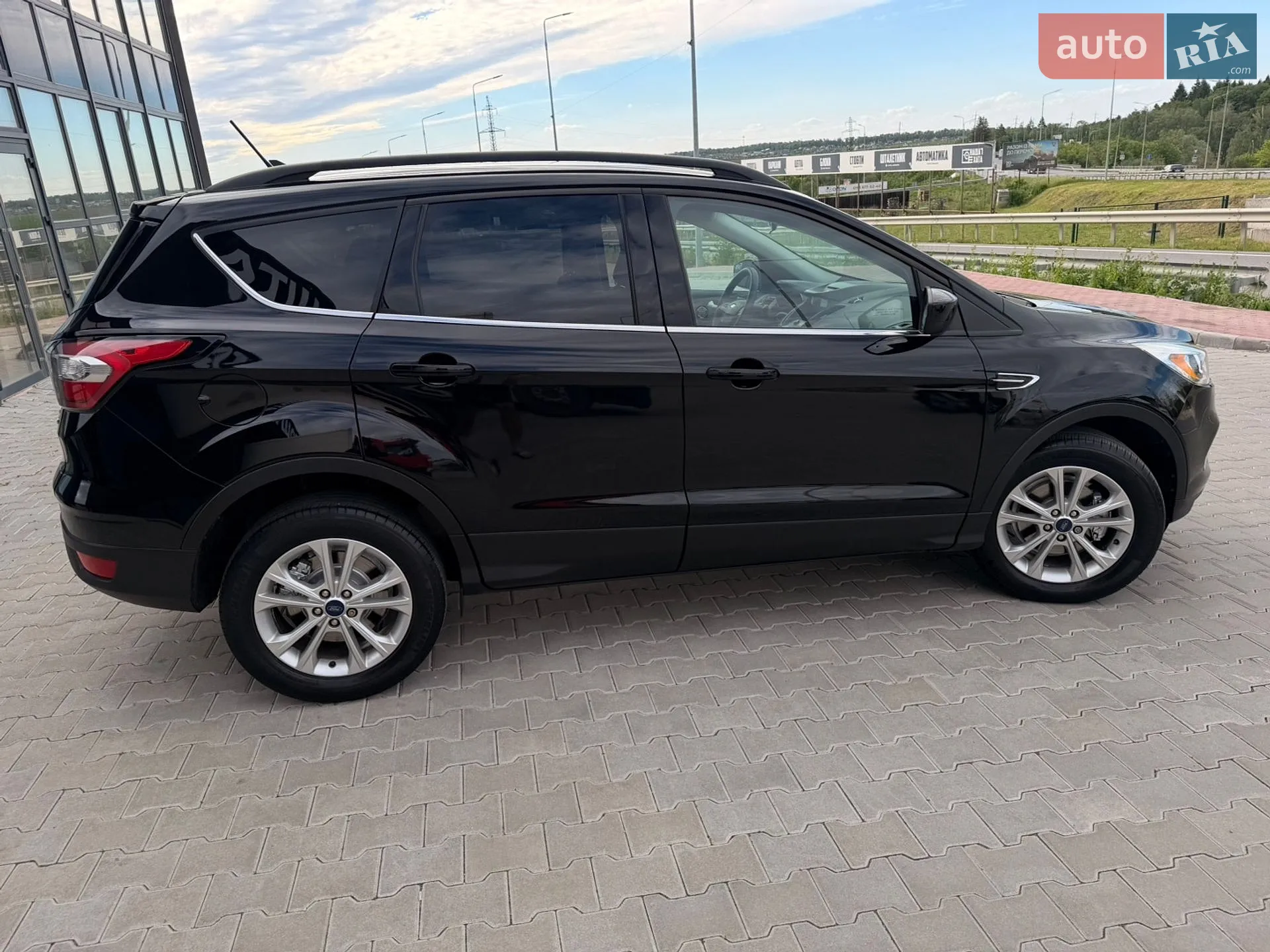 2017 Ford Escape - мініатюра 12
