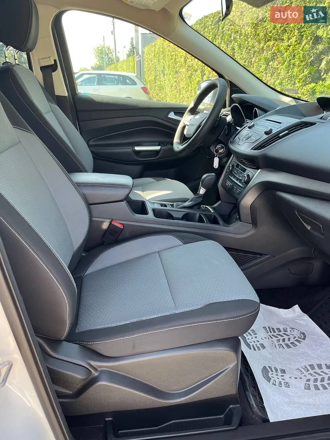 2017 Ford Escape - мініатюра 16