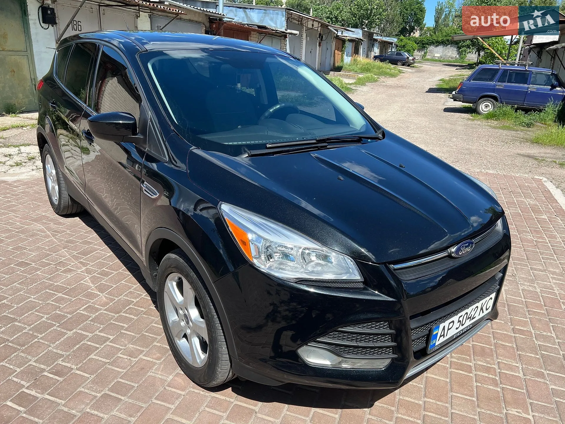 2013 Ford Escape - мініатюра 2