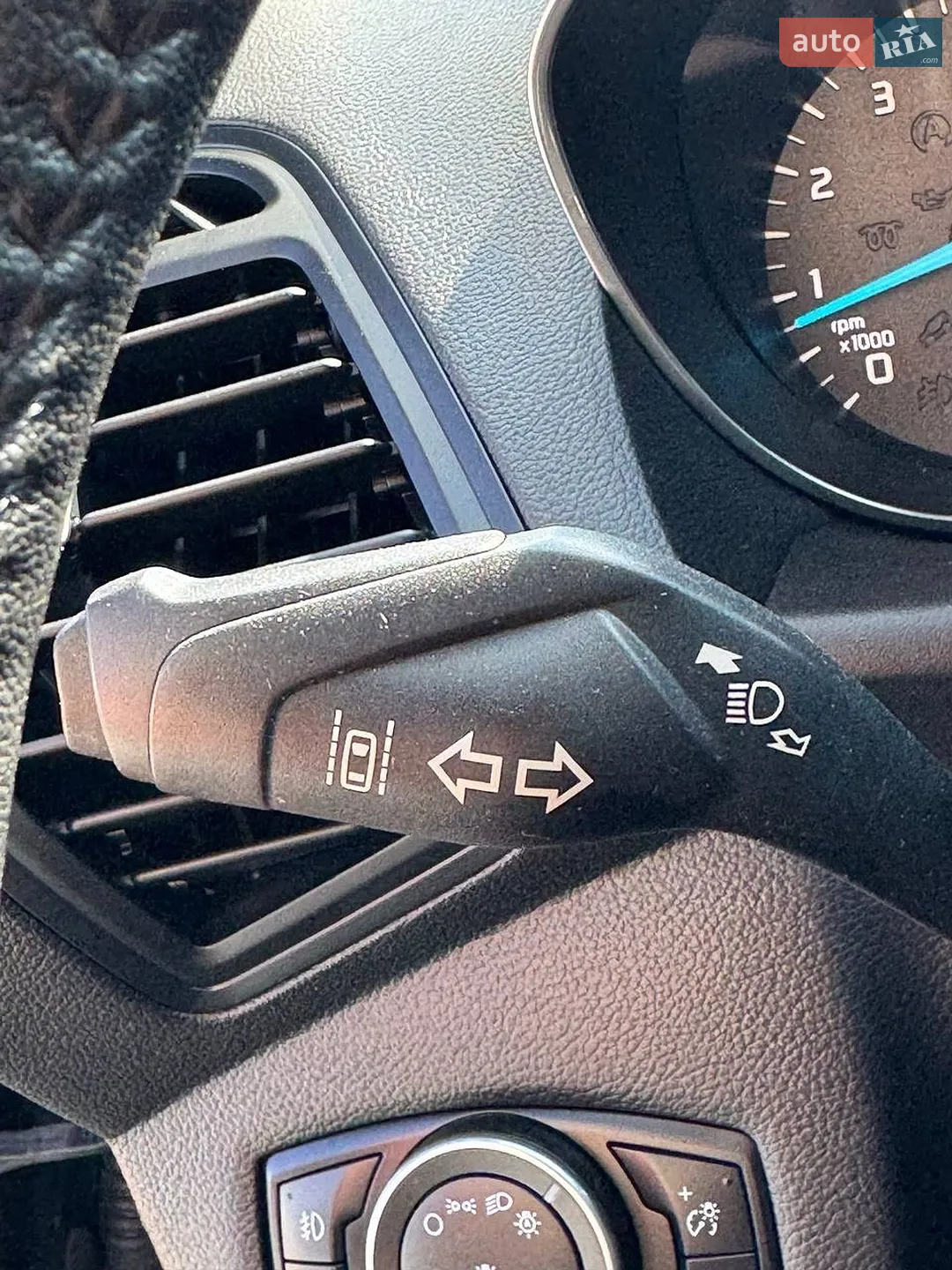 2019 Ford Escape - мініатюра 26