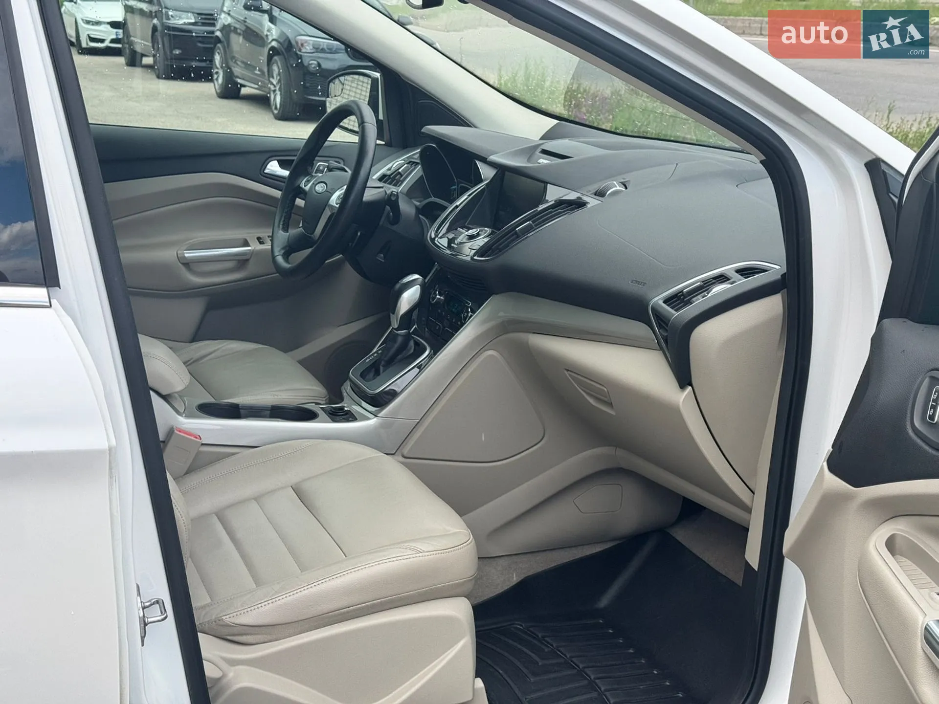 2012 Ford Escape - мініатюра 19