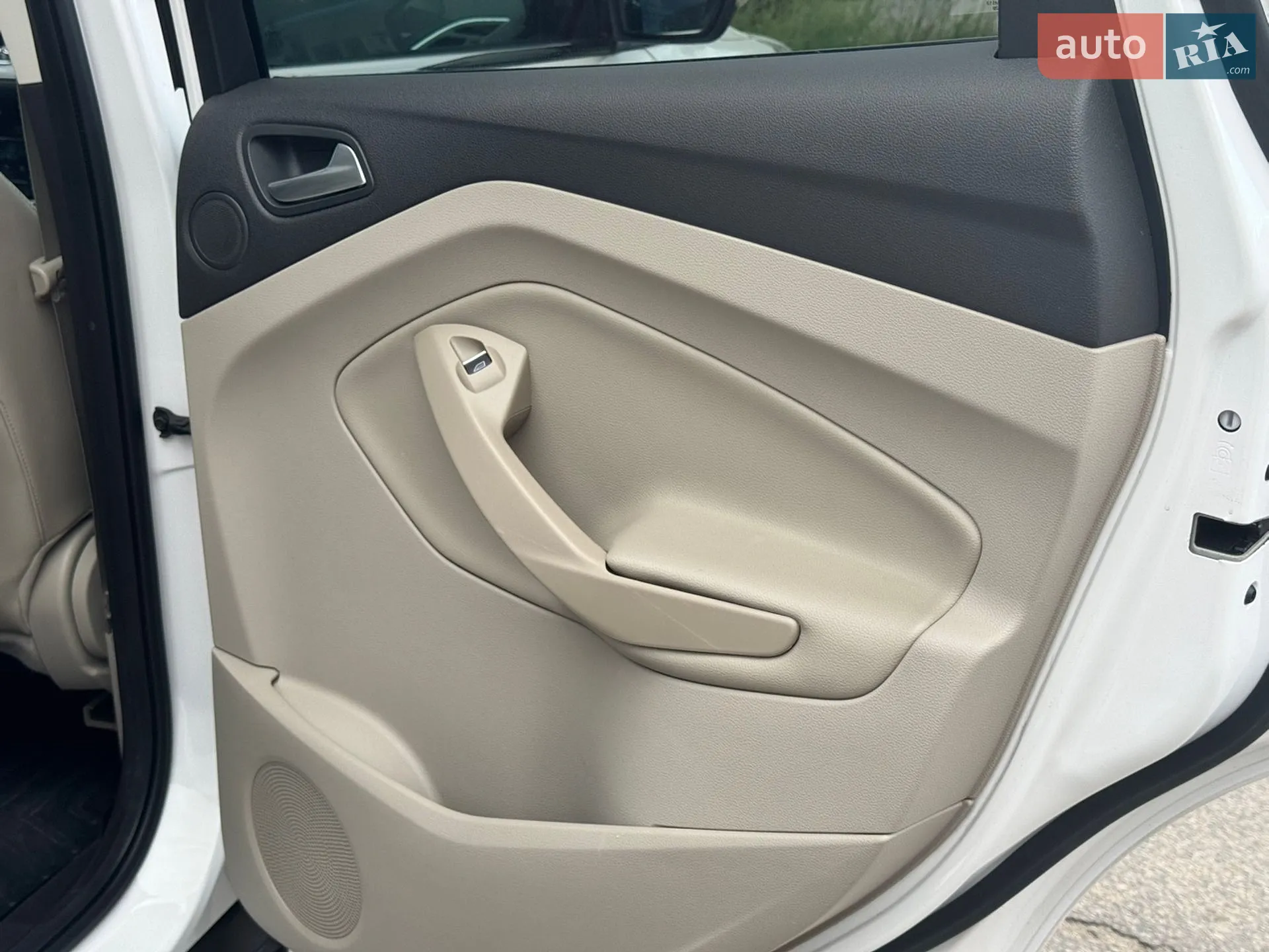 2012 Ford Escape - мініатюра 24
