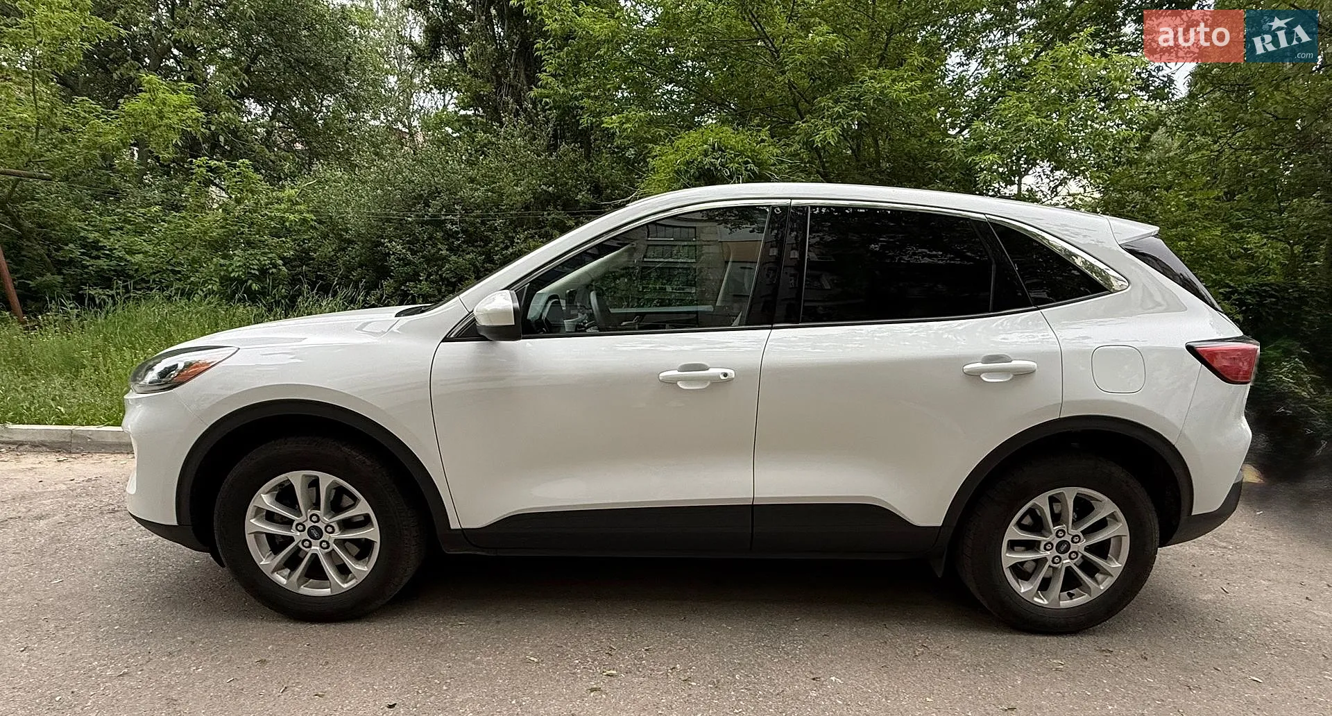 2020 Ford Escape - мініатюра 2