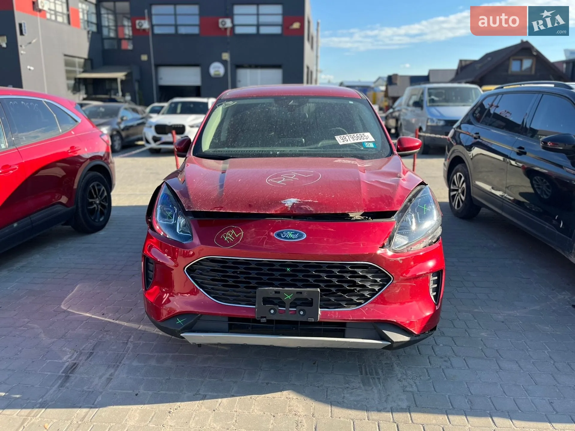 2020 Ford Escape - фото 1