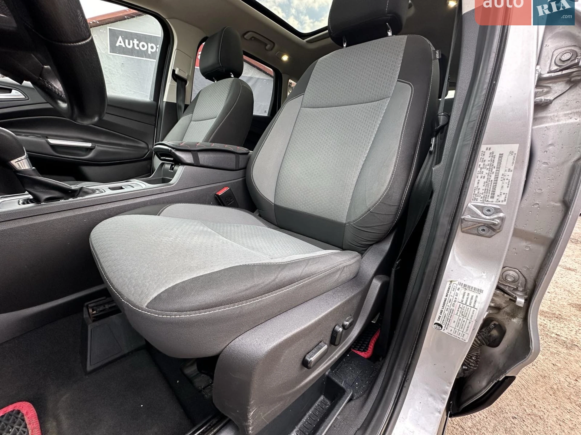 2016 Ford Escape - мініатюра 19