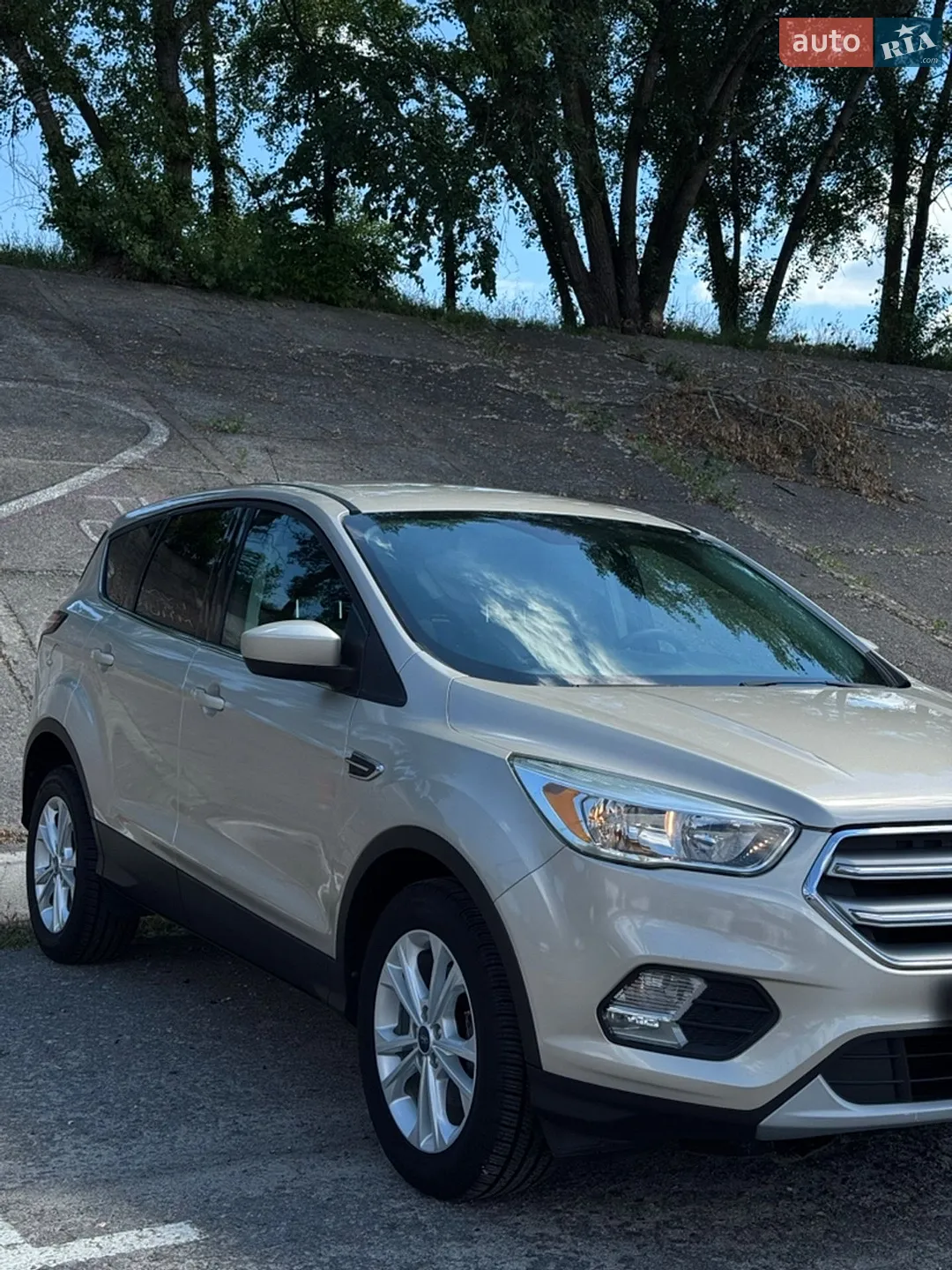 2017 Ford Escape - мініатюра 2