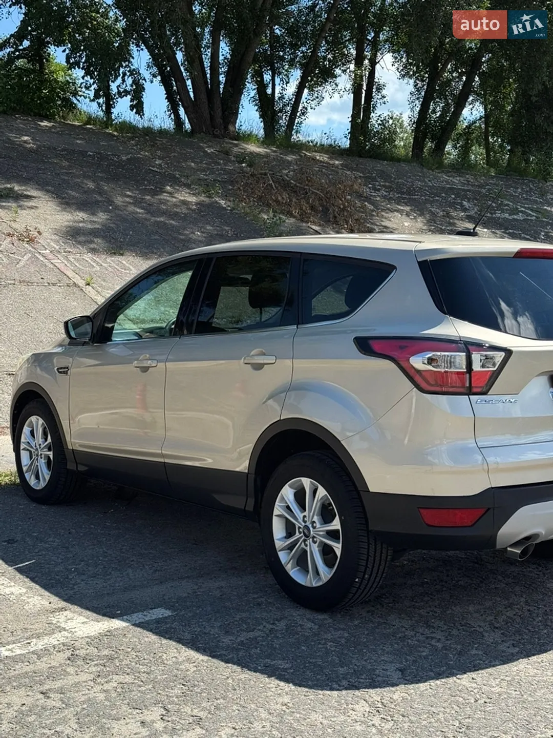 2017 Ford Escape - мініатюра 9