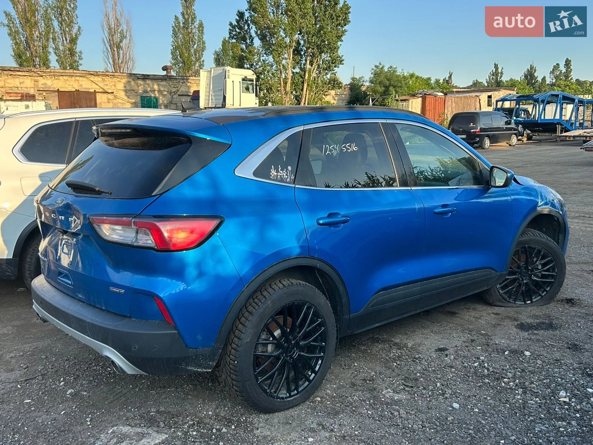 2021 Ford Escape - фото 1