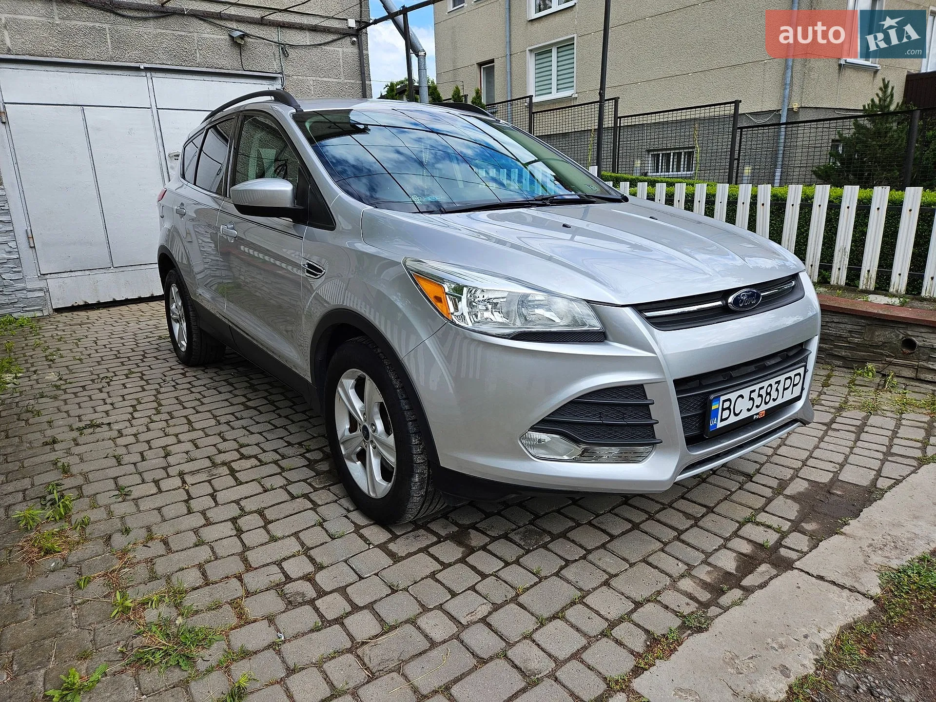 2015 Ford Escape - мініатюра 2