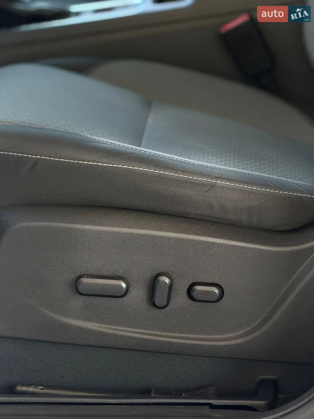 2016 Ford Escape - мініатюра 8