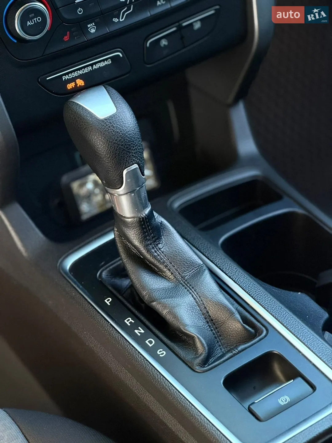2016 Ford Escape - мініатюра 13