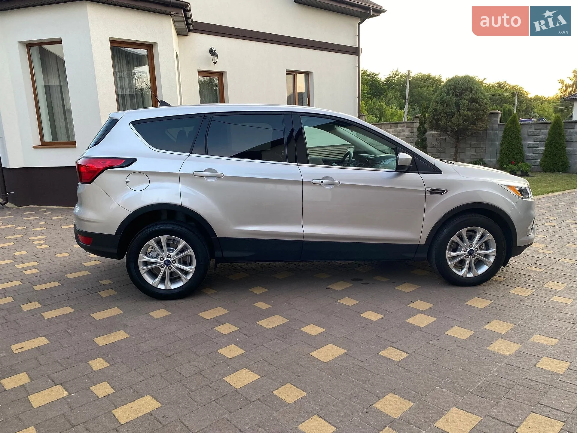 2019 Ford Escape - мініатюра 9