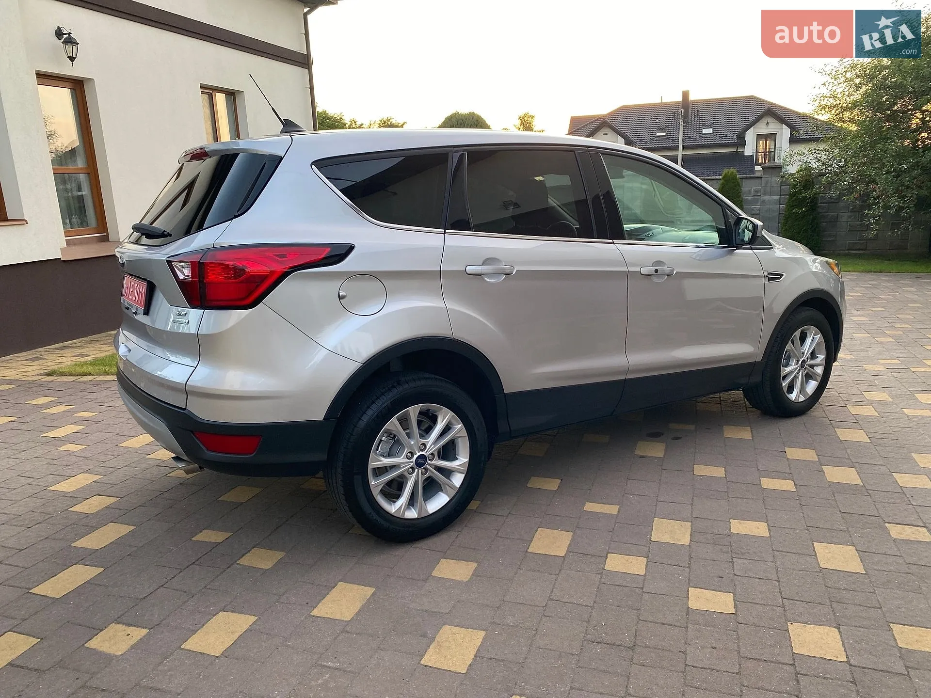 2019 Ford Escape - мініатюра 8