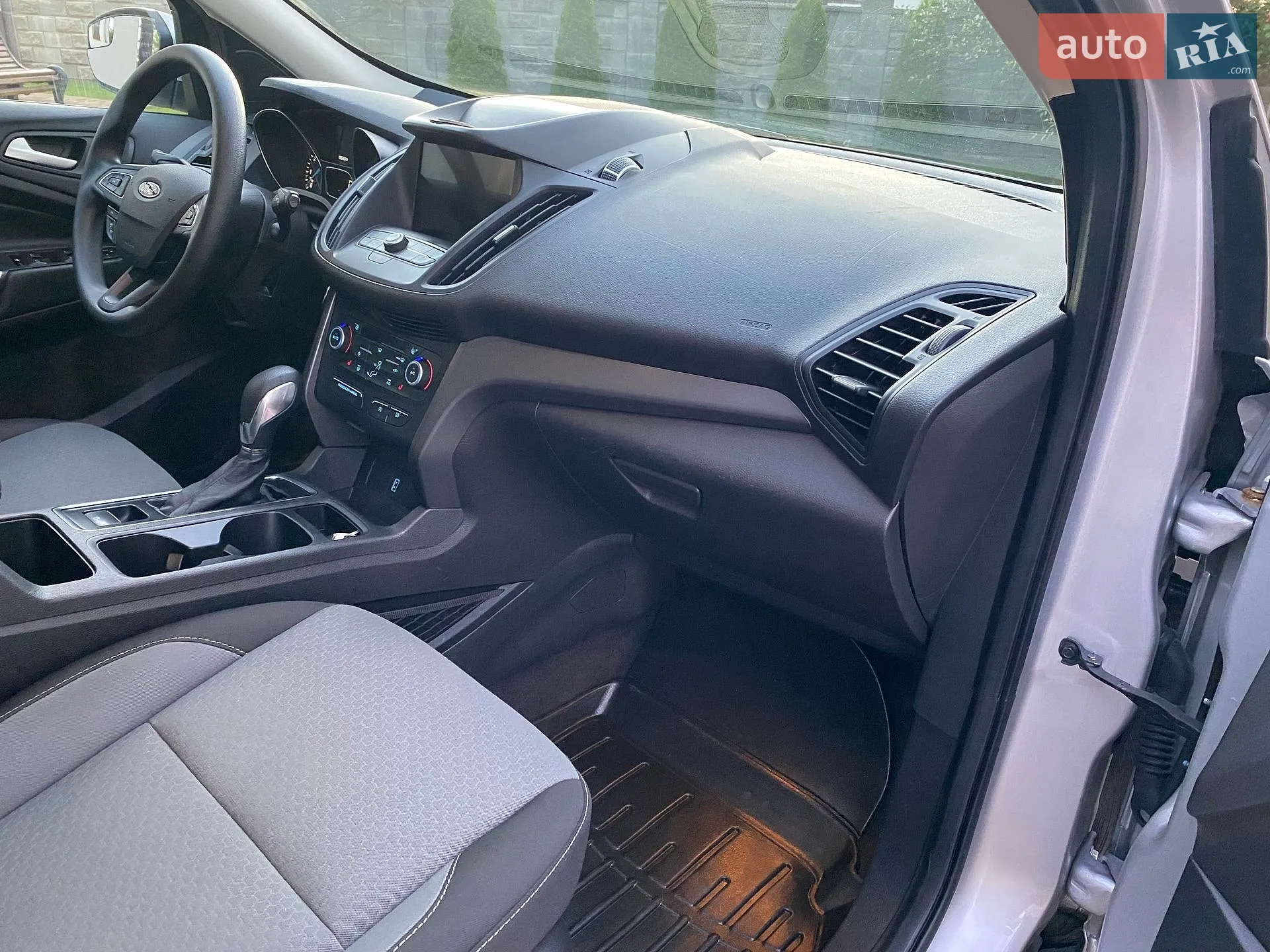 2019 Ford Escape - мініатюра 26