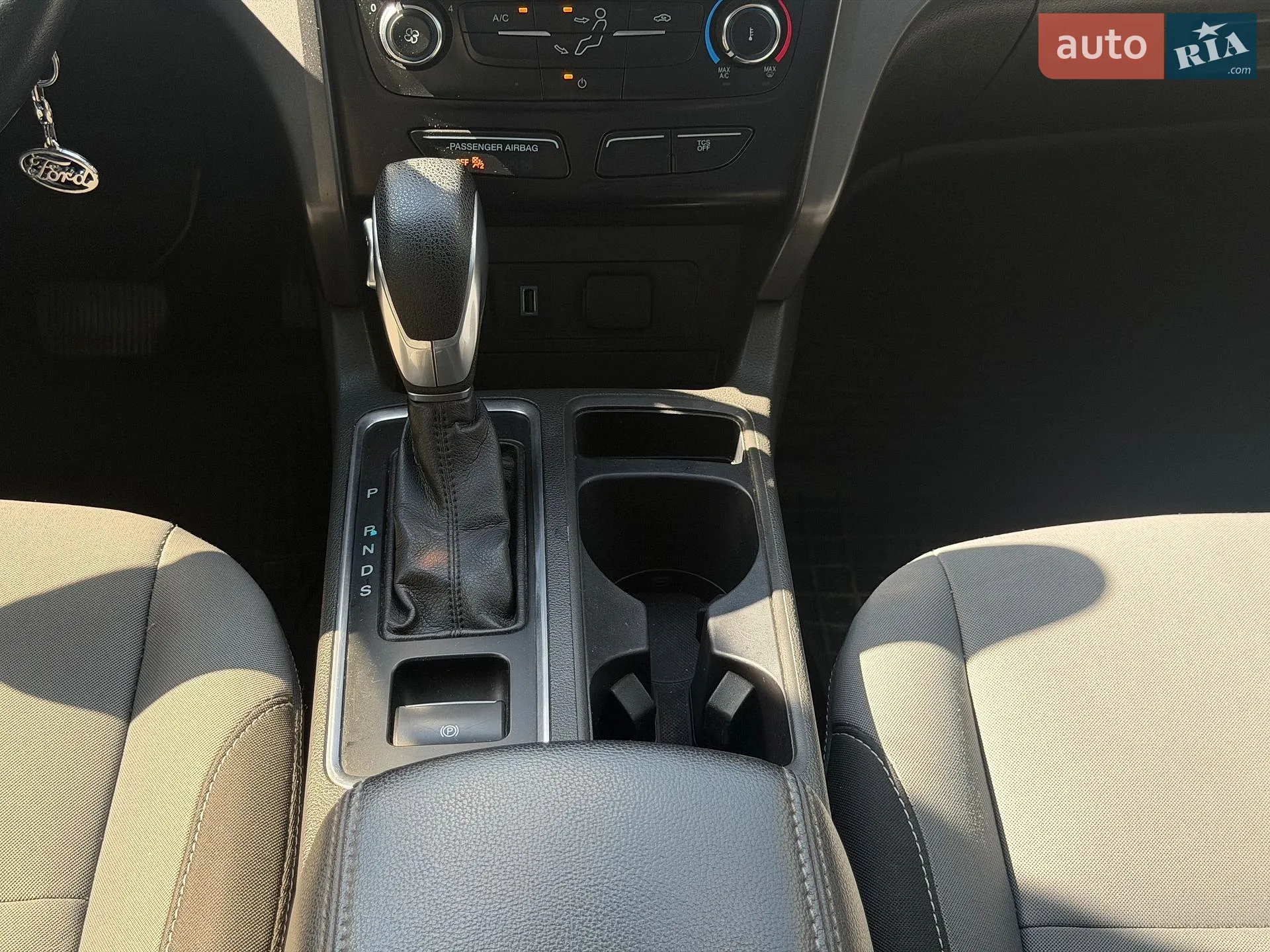 2017 Ford Escape - мініатюра 27