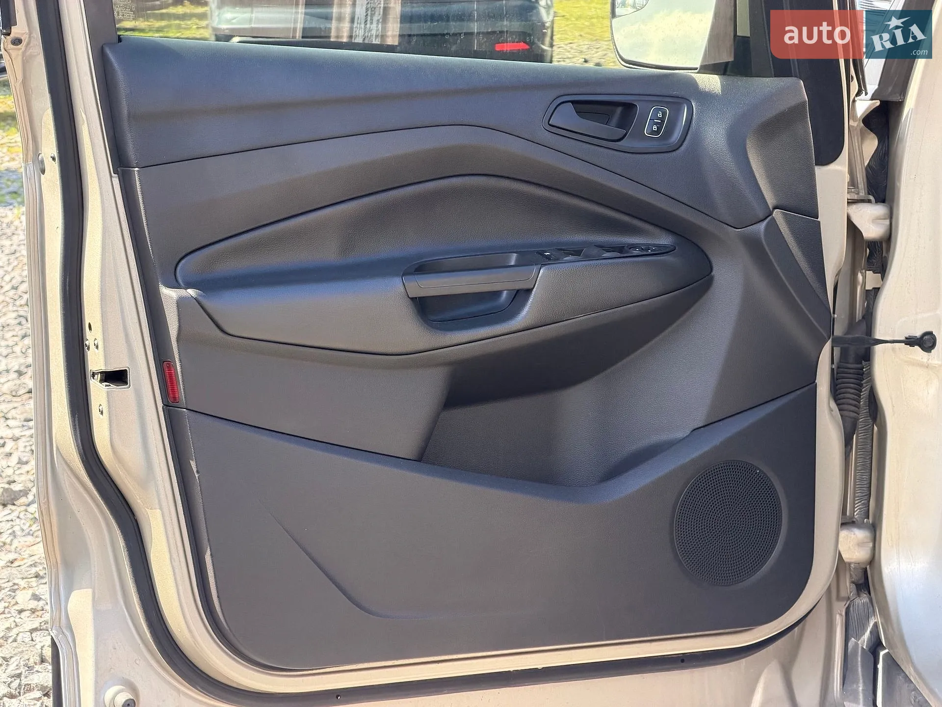 2017 Ford Escape - мініатюра 18