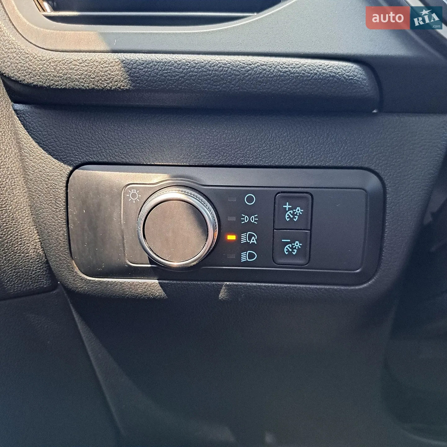 2020 Ford Escape - мініатюра 48