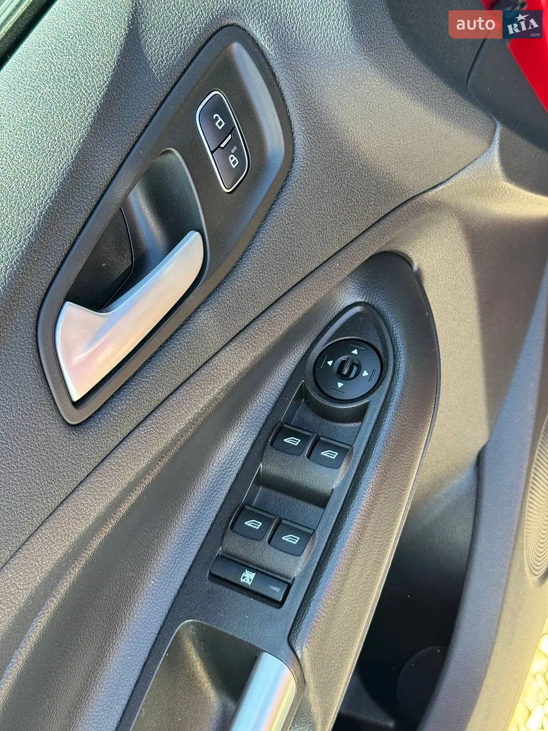 2017 Ford Escape - мініатюра 25