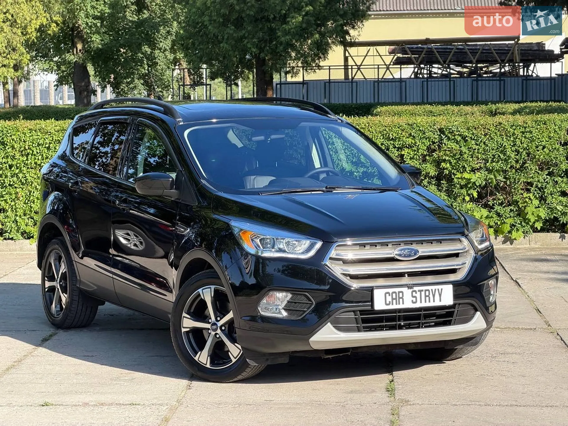 2019 Ford Escape - мініатюра 2