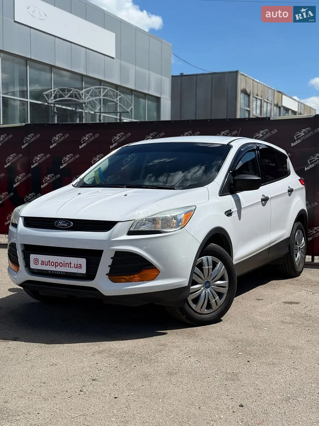 2015 Ford Escape - фото 1