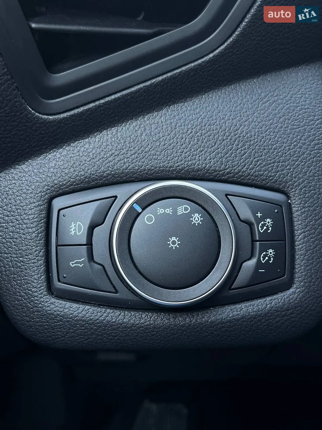 2018 Ford Escape - мініатюра 18