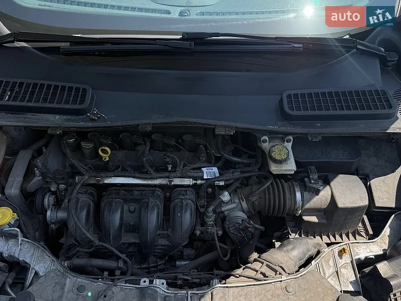 Ford Escape 2019 VIN 1FMCU0F73KUA89544 фото оголошення 28 з 79