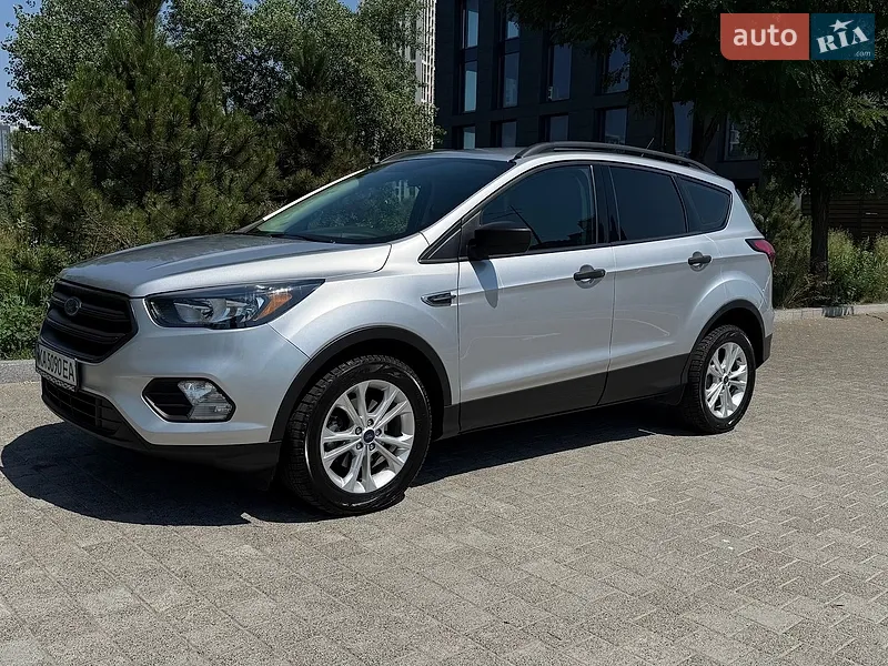 Ford Escape 2019 VIN 1FMCU0F73KUA89544 фото оголошення 2 з 79