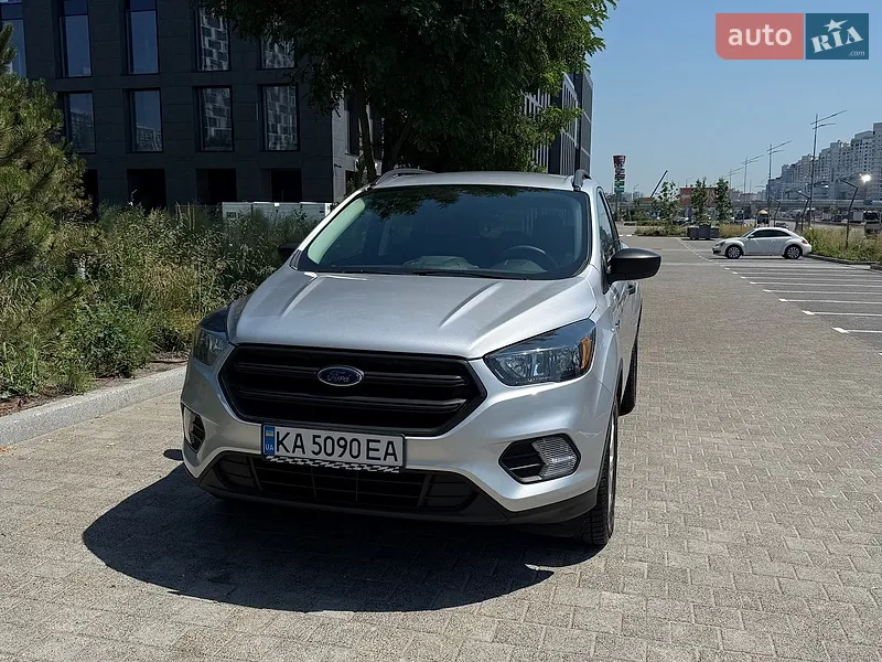 Ford Escape 2019 VIN 1FMCU0F73KUA89544 фото оголошення 13 з 79