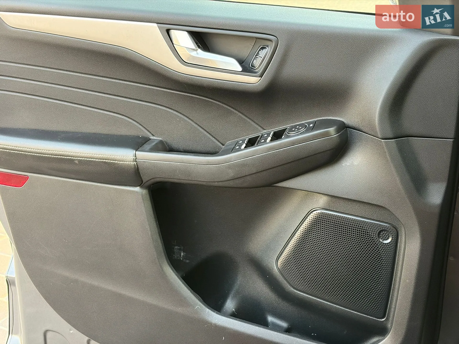 2021 Ford Escape - мініатюра 12