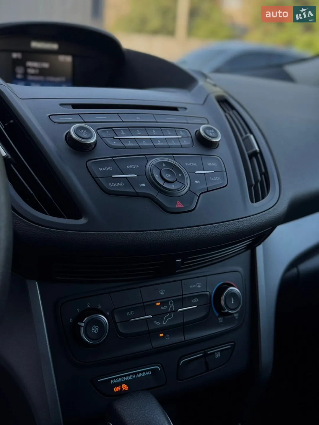 2017 Ford Escape - мініатюра 14